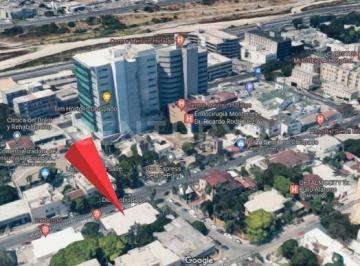 Casa · 1900m² · 20 Estacionamientos · Renta Casa en Esquina con Uso Comercial | Obispado | Monterrey, Nl