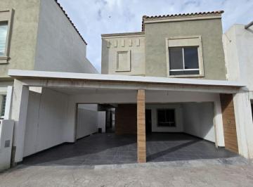 Casa de 3 habitaciones, Saltillo · Casa en Renta Fracc Santa Fe Candela Al Poniente de Saltillo Fracc Privado