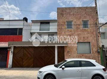 Foto · Casa - Venta