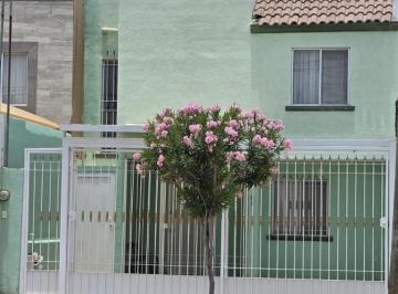 Casa de 3 habitaciones, Torreón · Casa en Renta en Fracc Santa Anita