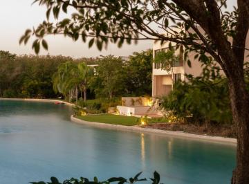 Casa en condominio de 5 habitaciones, Mérida · Hermosa Casa Frente a Lago Kanha