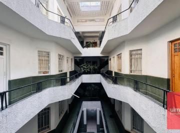 Departamento de 1 habitación, Cuauhtémoc · Lindo Depa en Edificio Artdecó en Juan Escutia, Condesa