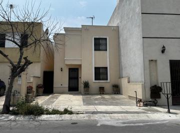 Casa · 117m² · 3 Recámaras · 2 Estacionamientos · Casa en Venta en Lomas, Sector Jardines, García Nuevo León.