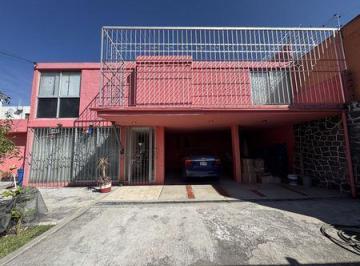 Casa · 500m² · 6 Recámaras · 4 Estacionamientos · Casa en Pedregal de San Francisco