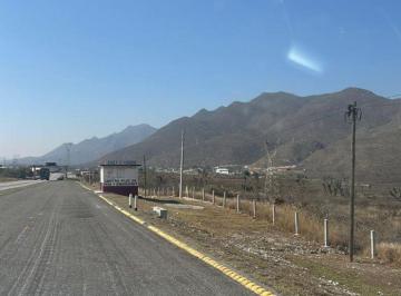 Terreno / Lote , Ramos Arizpe · Terreno en Venta a Pie de Carretera Monterrey Saltillo (Higueras) con Pozo de Agua