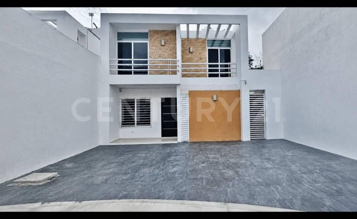 Two-Story House for Sale | Residencial Andria | Southern Sector