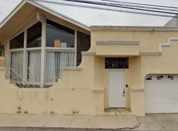 Casa de 3 habitaciones, Ensenada · Venta de Casa en Estado de Baja California Sur Municipio de Encenada Colonia Moderna