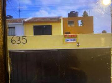 Casa de 3 habitaciones, San Luis Potosí · Céntrica Casa en Jardines del Sur