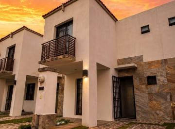 Casa de 3 habitaciones, León · Casa en Venta Bosques del Dorado