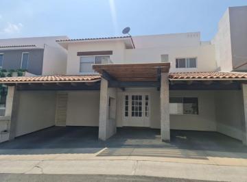 Casa de 3 habitaciones, Querétaro · Casa en Venta en Privada Zona Residencial Mision San Jeronimo Queretaro