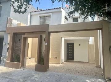 Casa en Renta de 3 habitaciones Cumbres San Agustín · Casa de 130 m² con 3 Recámaras en Renta en Cumbres San Agustín