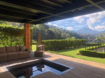 terraza jacuzzi, bungalo · Renta Casa con Hermosa Vista Valle de Bravo