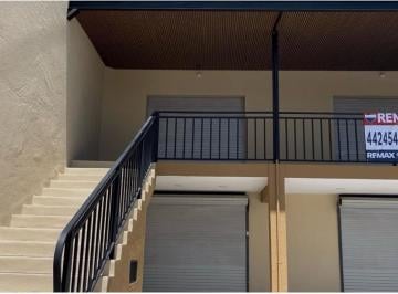 Local comercial · 40m² · 4 Estacionamientos · Local en Renta en Plaza Comercial - (4)