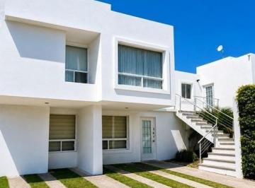 Casa · 96m² · 3 Recámaras · 1 Estacionamiento · Venta de Casa en El Mirador, Condominio Las Nubes II, El Marques, Queretaro - (4)