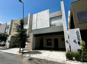 Casa de 3 habitaciones, García · Casa de 3 Niveles en Renta en Cumbres Montenova