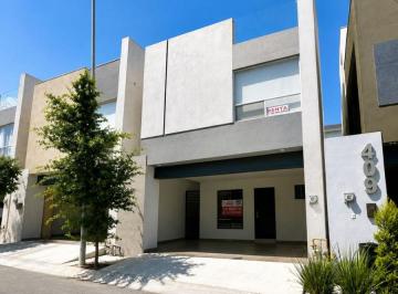 Casa de 3 habitaciones, García · Casa de 3 Niveles en Renta en Cumbres Montenova