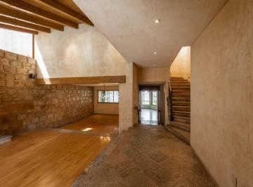 Casa · 429m² · 3 Recámaras · 6 Estacionamientos · Venta Excelente Casa Lomas de Vista Hermosa Cuajimalpa