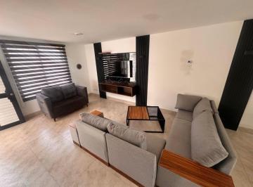 Casa de 3 habitaciones, León · Renta de Casa Amueblada en Lombardia en Zona Norte