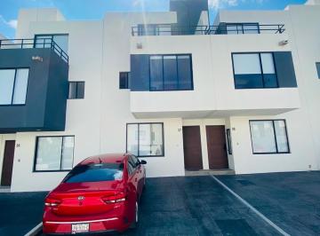Casa · 3 Recámaras · 2 Estacionamientos · Casa - Adara Lifestyle