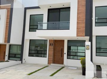 Casa · 192m² · 3 Recámaras · 2 Estacionamientos · Casa - Fraccionamiento Nuevo Refugio