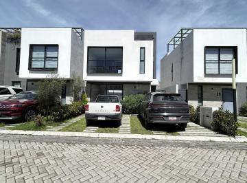 Casa · 129m² · 3 Recámaras · 2 Estacionamientos · Casa en Venta en Calimaya