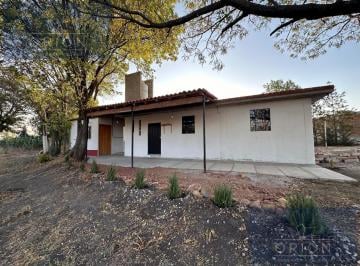 Casa · 80m² · 1 Recámara · 4 Estacionamientos · Casa Renta de un Nivel Cerca del Km 94 de Carretera Mexico Queretaro San Francisco Soyaniquilpan Ce