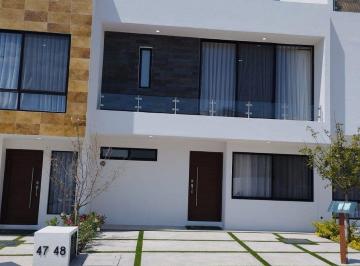 a6ca9f54fffbc6a00a0b33ec9d87a3d3e7dc75caeafb3dc38525d4be6029df14 · Hermosa Casa en Los Robles, Cercano a Plazas Comerciales, 3 Recamaras 2.5 Baños