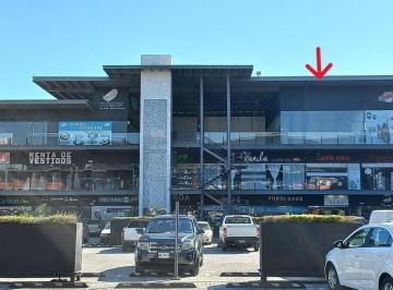 Local comercial · 210m² · Local en Venta Guadalupe Plaza Mirador Oportunidad