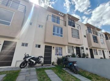 Casa en condominio · 100m² · 3 Recámaras · 1 Estacionamiento · Casa en Bosques del Nevado, Zinacantepec