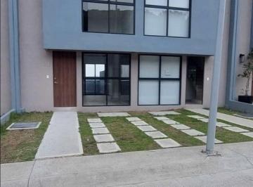 Casa · 70m² · 2 Recámaras · Se Renta Casa Nueva, Lago Esmeralda Atizapan
