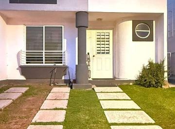 Casa · 117m² · 3 Recámaras · 2 Estacionamientos · Casa en Venta en Palmares Muy Cerca de Antea y Uptown - $2,870,000