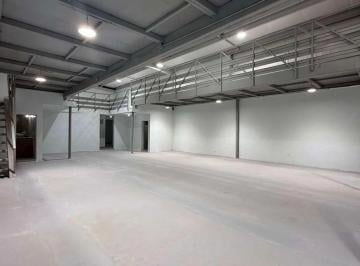 1 · Bodega Comercial en Renta en Centro de Monterrey, Nl