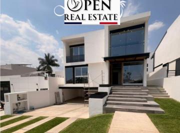 Casa de 5 habitaciones, Yautepec · Residencia en Venta en Lomas de Cocoyoc