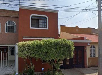 Casa de 3 habitaciones, Zamora · Venta de Casa Miguel Aleman El Carmen Zamora de Hidalgo Michoacan