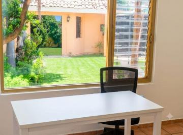 Casa de 1 habitación, Zapopan · Lindas Oficinas con Recepcion Incluida