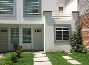 Casa de 3 habitaciones, León · Vendo Casa en Brisas del Lago