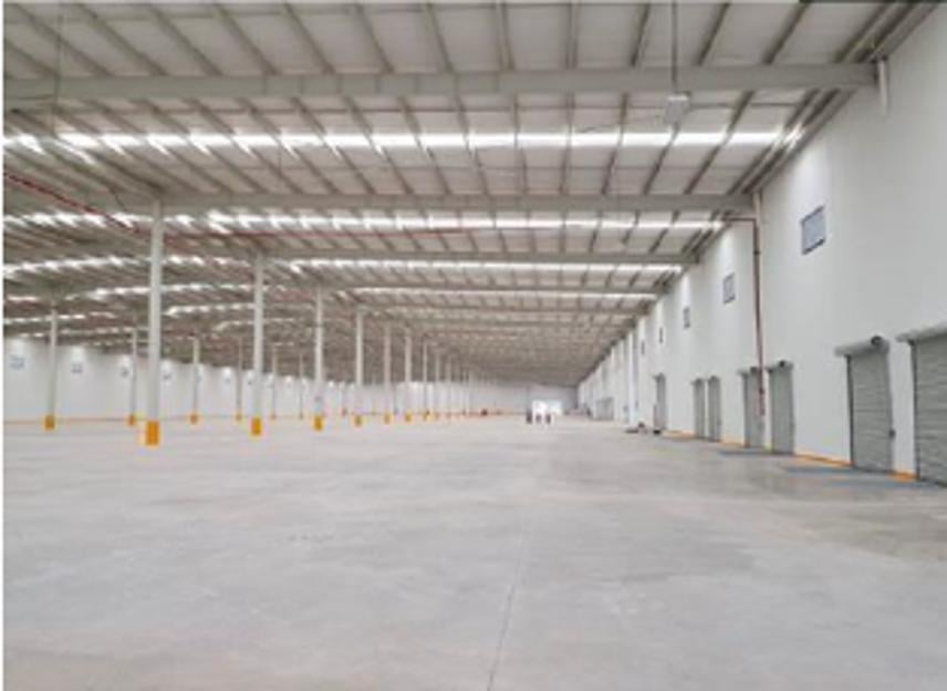 Nave de 13,900 m&sup2; en Tultitlan Dentro de Parque con Seguridad 24hrs