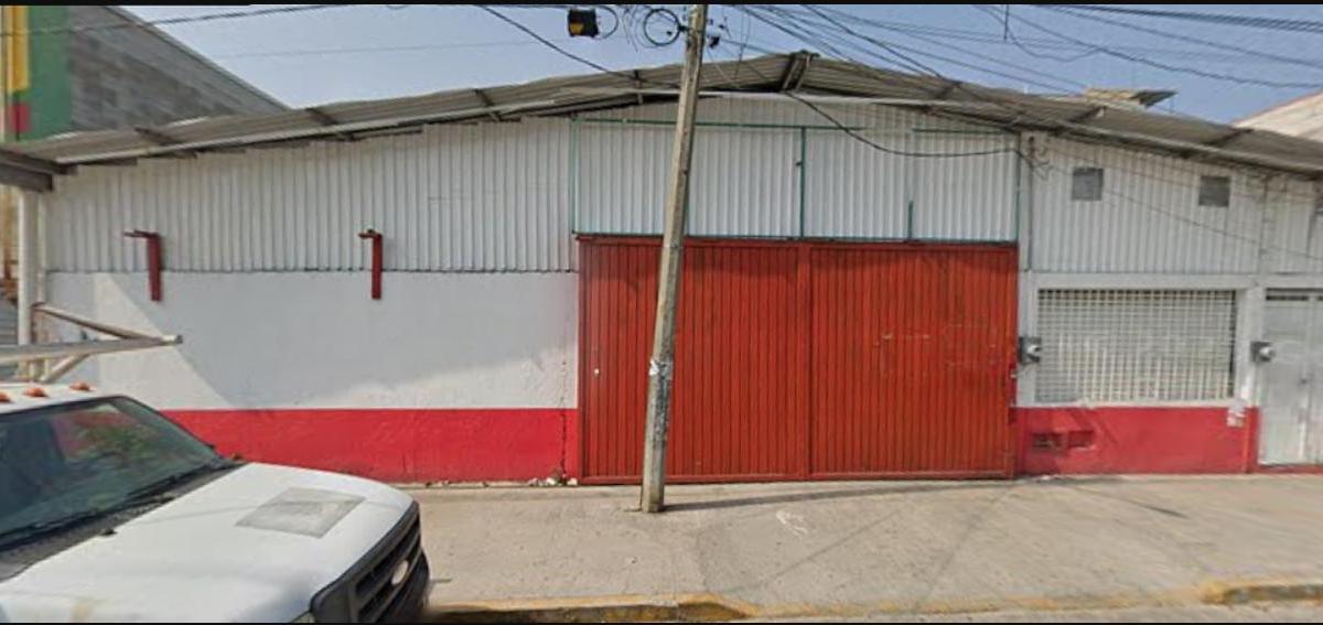 Se Renta Bodega en Terán