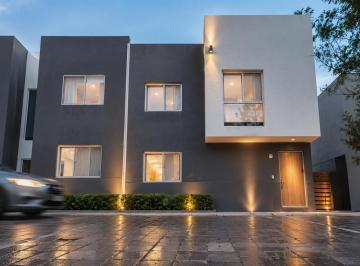 Casa de 3 habitaciones, Querétaro · Casa en Venta en Santa Fe Juriquilla, Gran Ubicación, Oportunidad!