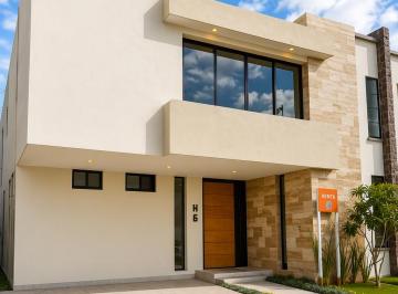Casa de 3 habitaciones, León · Casa en Venta en Lomas del Molino V - El Molino Residencial