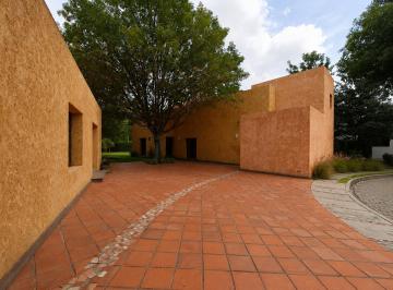 Casa · 340m² · 4 Recámaras · 8 Estacionamientos · Casa en Renta, Plaza San Diego, Forjadores, Puebla