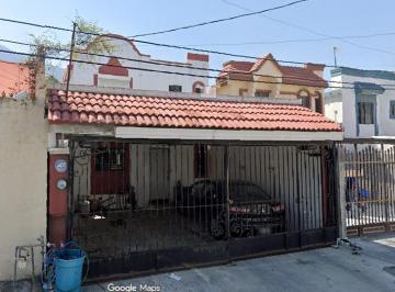 Casa de 3 habitaciones, Guadalupe · Casa en Venta