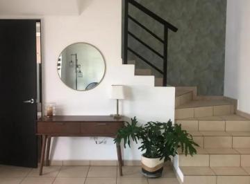 1 · Renta Casa Amueblada en Bonterra