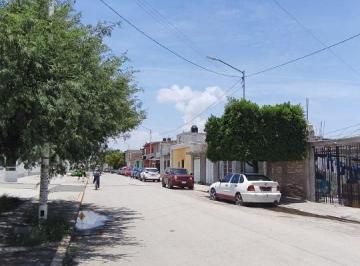 Bodega comercial , Celaya · Pequeña Bodega en Renta