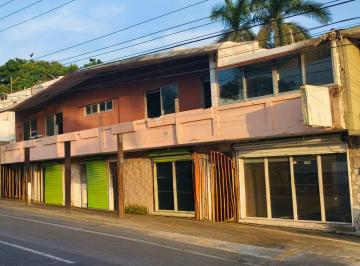 Casa de 2 habitaciones, Veracruz · Casa Grande Para Uso Comercial, en Av Fluida de Personas y Autos Venta o Renta