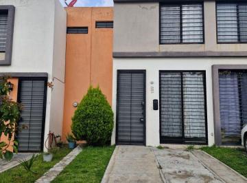 Casa de 3 habitaciones, Tlajomulco de Zúñiga · Casa en Venta en Excelente Estado de 3 Recamaras en Vista Sur Residencial Tlajomulco