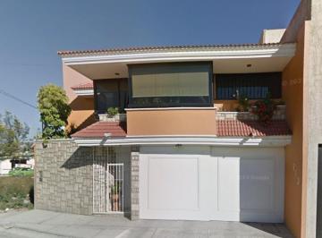 Casa de 3 habitaciones, Tehuacán · Casa de 200 m² con 3 Recámaras en Venta en Aquiles Serdán