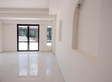 Local comercial · 130m² · Local en Paseo de Montejo