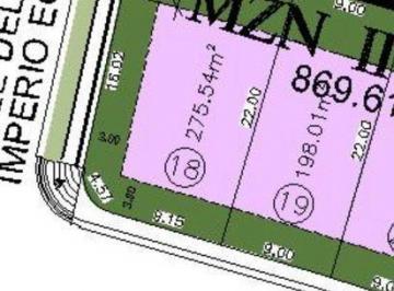 Terreno / Lote · 275m² · Terreno en Venta Frente a Casa Club en Coto Privado en Valle Imperial.
