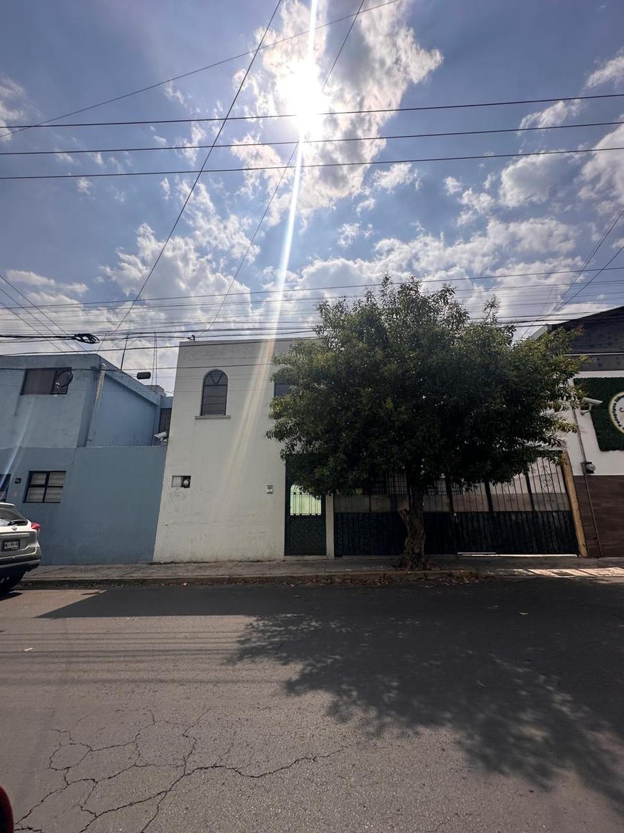 Spacious Apartment in Toluca, Near UAEMex